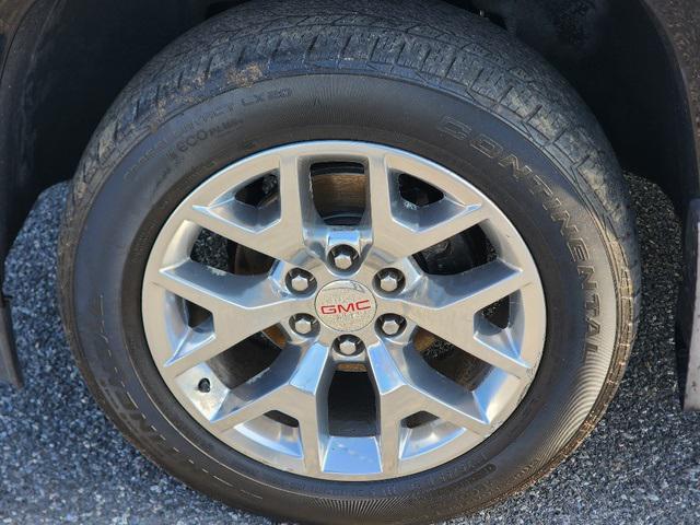 used 2016 GMC Yukon car, priced at $15,756