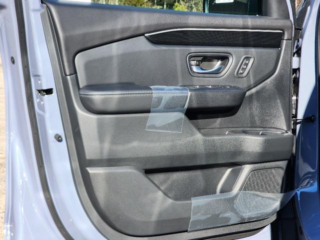 new 2025 Honda Pilot car, priced at $55,030