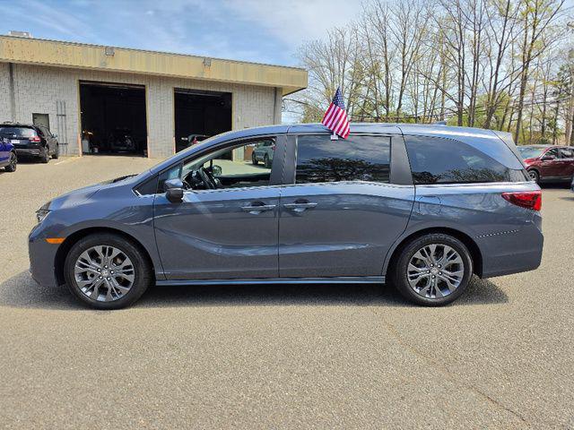 used 2025 Honda Odyssey car, priced at $40,847