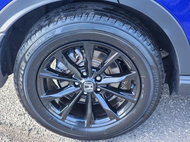 used 2024 Honda CR-V Hybrid car, priced at $30,827