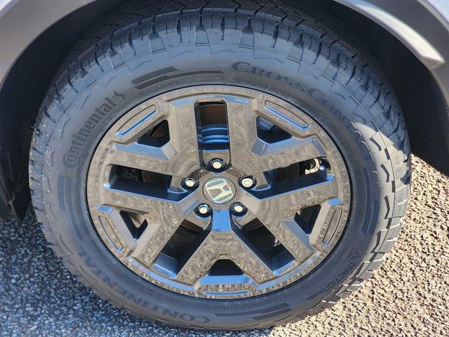 new 2026 Honda CR-V Hybrid car, priced at $40,705