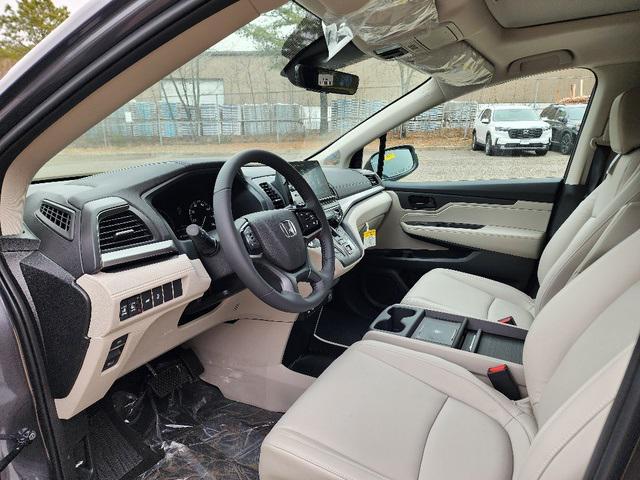 new 2026 Honda Odyssey car, priced at $44,290