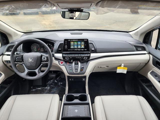 new 2026 Honda Odyssey car, priced at $44,290