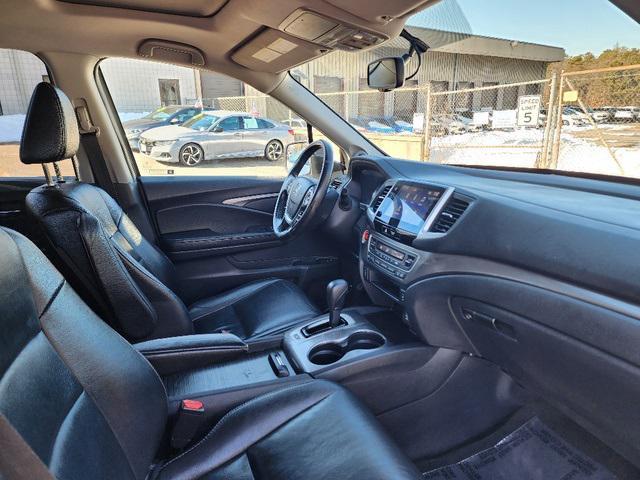 used 2016 Honda Pilot car, priced at $13,299