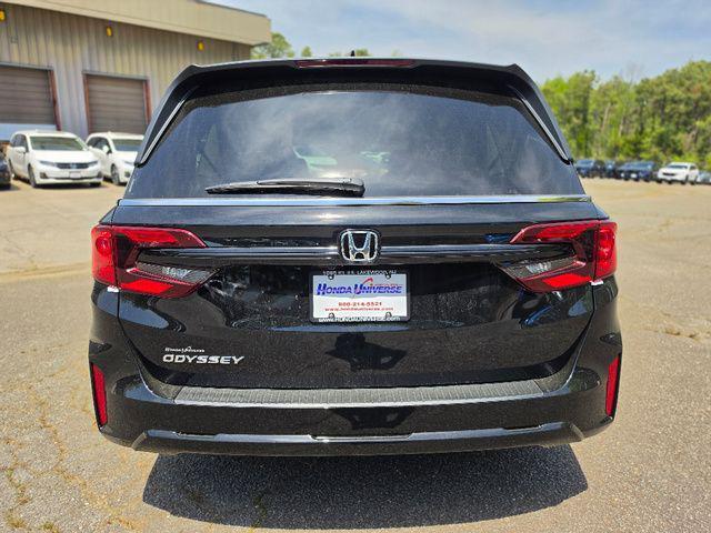 new 2026 Honda Odyssey car, priced at $44,290