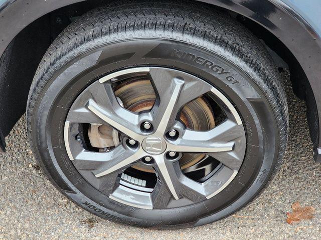 used 2025 Honda HR-V car, priced at $26,880