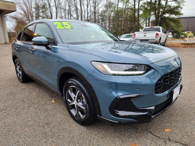 used 2025 Honda HR-V car, priced at $26,880