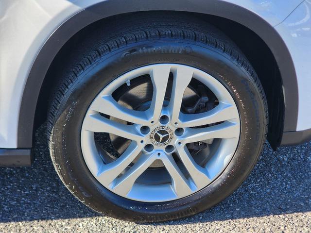 used 2019 Mercedes-Benz GLA 250 car, priced at $18,277