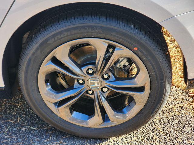 new 2025 Honda Accord Hybrid car, priced at $36,590