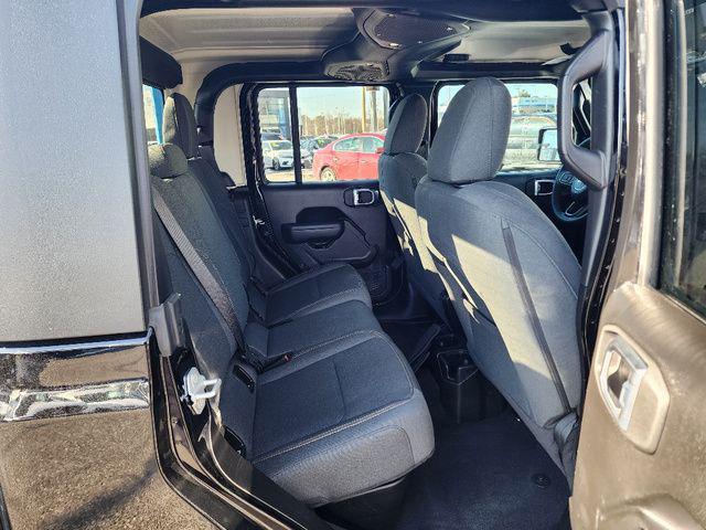 used 2024 Jeep Gladiator car, priced at $31,332