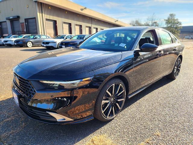 new 2025 Honda Accord Hybrid car, priced at $40,495