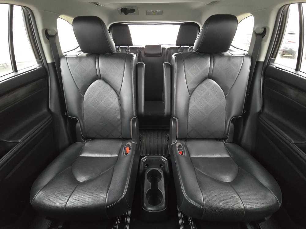 used 2020 Toyota Highlander car, priced at $31,995