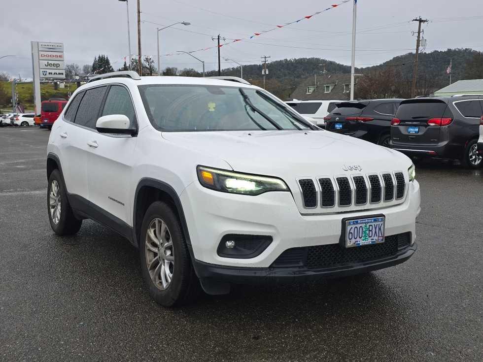 used 2019 Jeep Cherokee car, priced at $16,995
