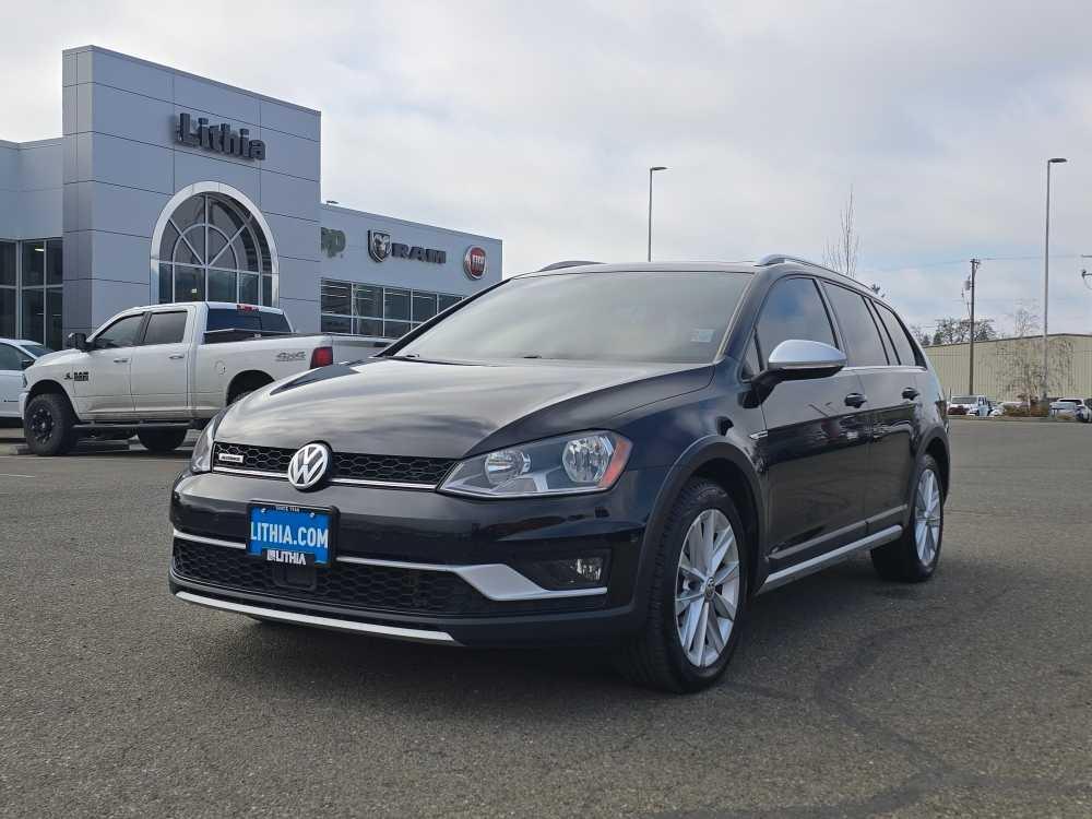 used 2017 Volkswagen Golf Alltrack car, priced at $19,995