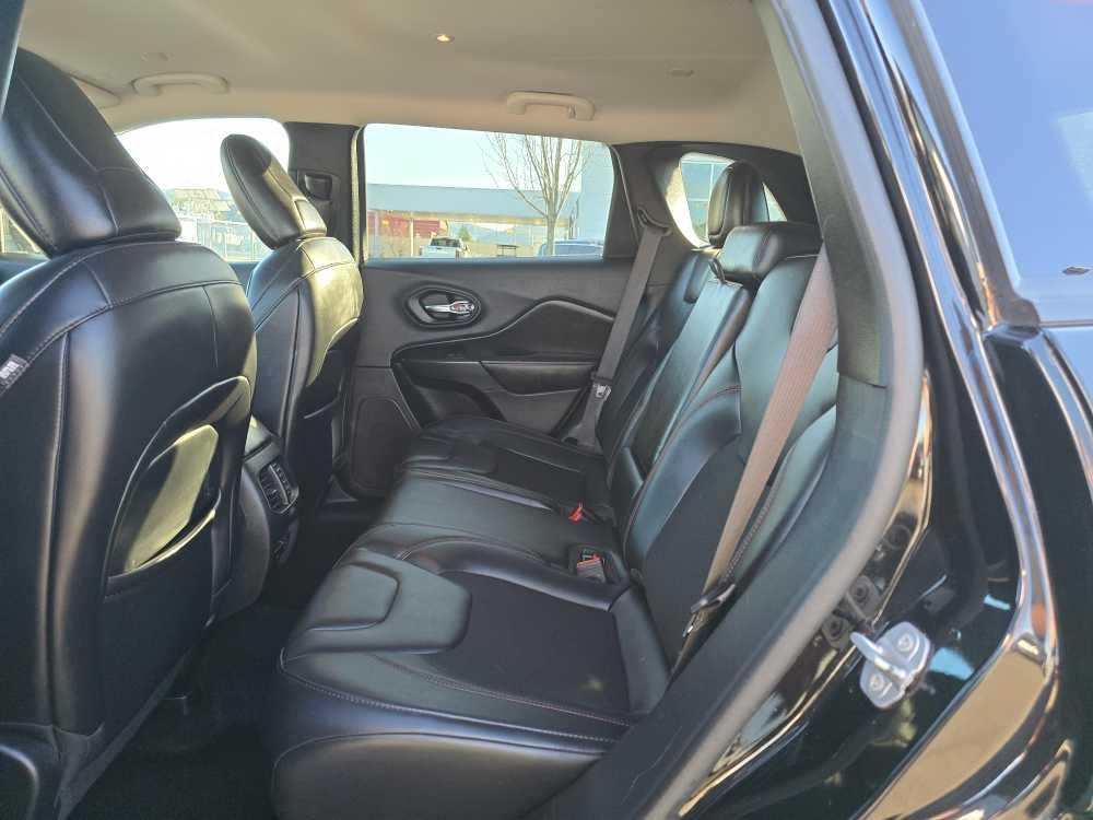 used 2020 Jeep Cherokee car, priced at $22,995