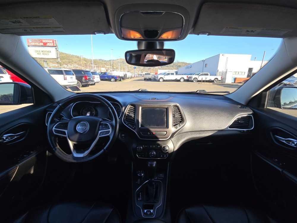 used 2020 Jeep Cherokee car, priced at $22,995