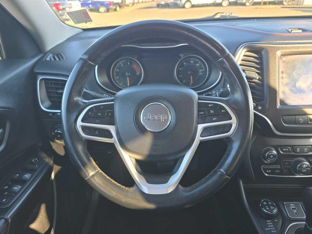 used 2020 Jeep Cherokee car, priced at $22,995