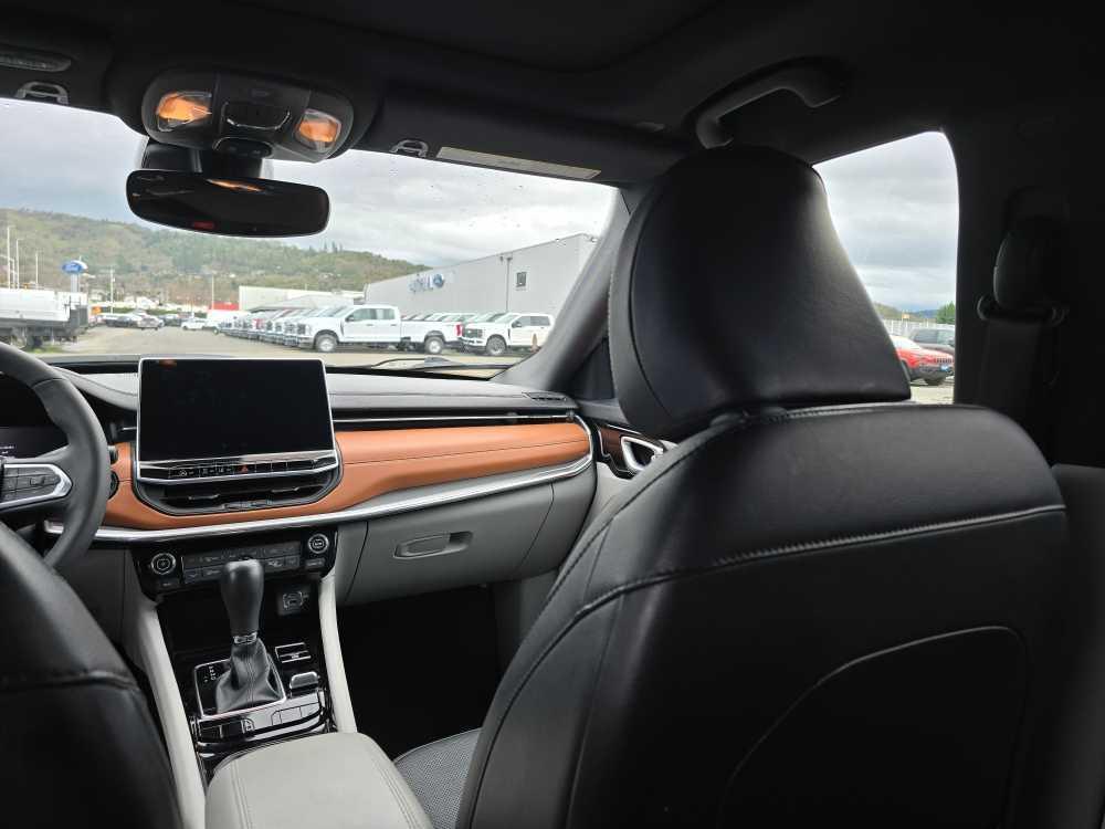 used 2023 Jeep Compass car, priced at $21,995