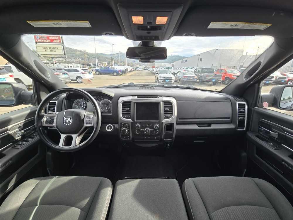 used 2022 Ram 1500 Classic car, priced at $35,495