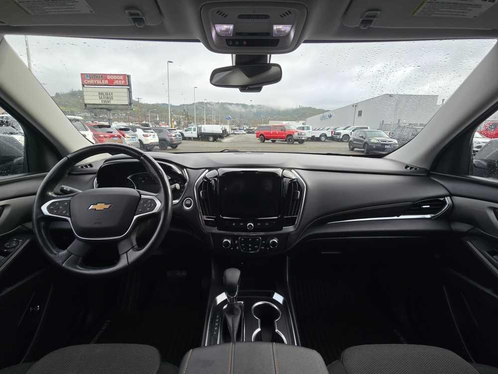 used 2021 Chevrolet Traverse car, priced at $20,995