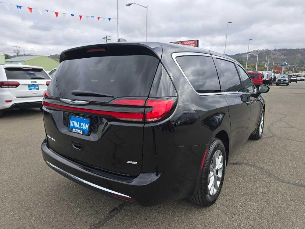 new 2026 Chrysler Pacifica car, priced at $39,995