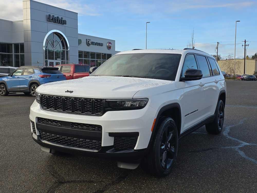 new 2025 Jeep Grand Cherokee L car, priced at $41,995