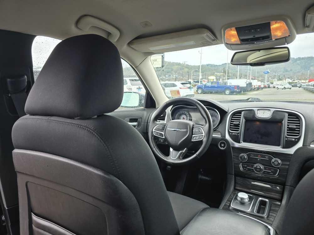 used 2019 Chrysler 300 car, priced at $13,495