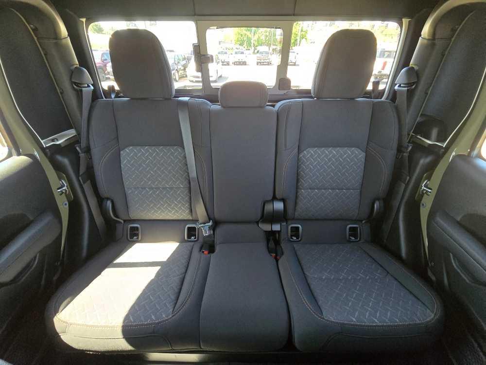 new 2025 Jeep Gladiator car, priced at $48,495