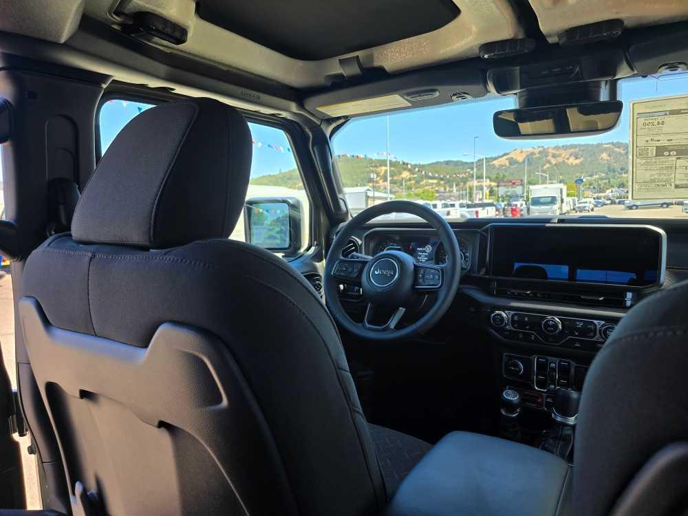 new 2025 Jeep Gladiator car, priced at $48,495