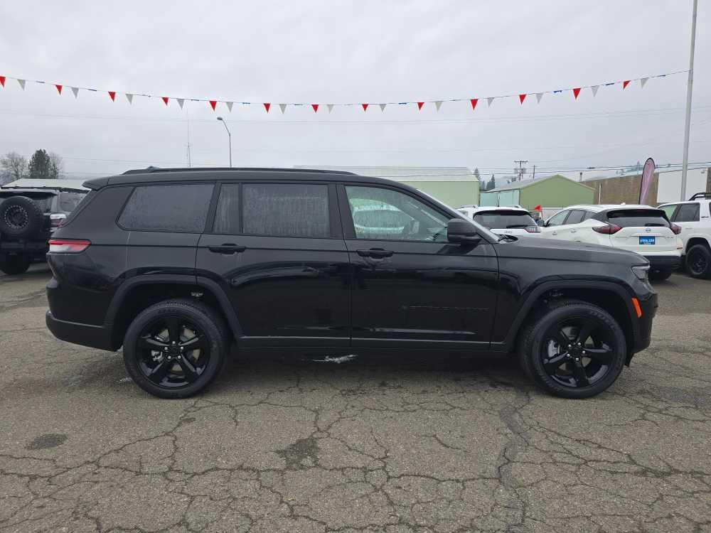 new 2025 Jeep Grand Cherokee L car, priced at $42,495