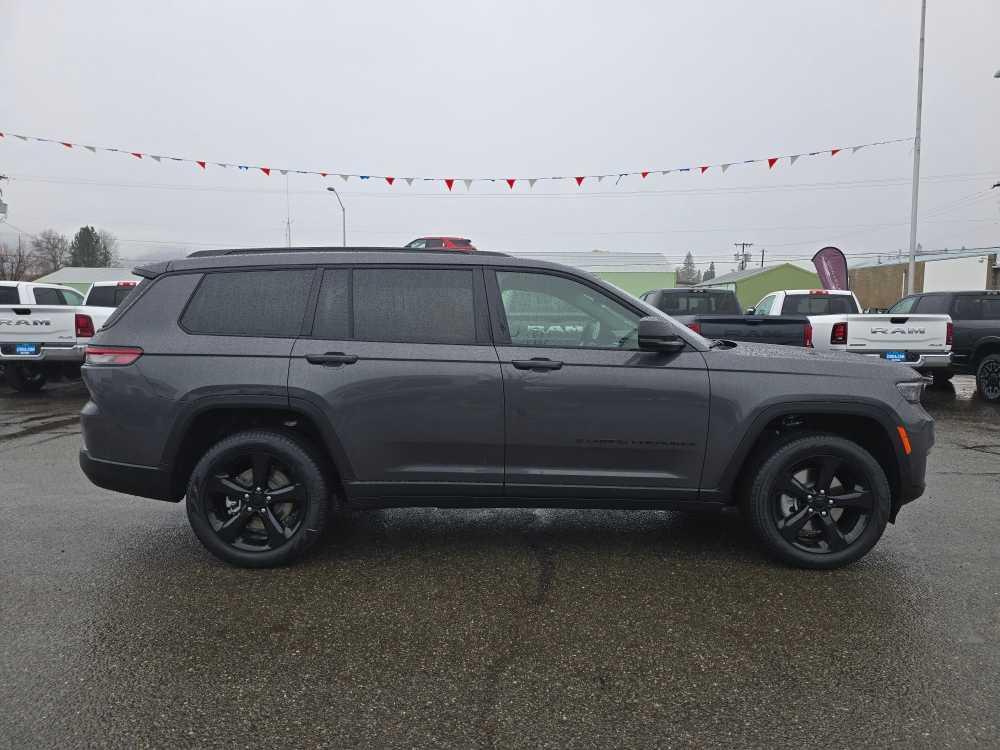 new 2025 Jeep Grand Cherokee L car, priced at $50,995