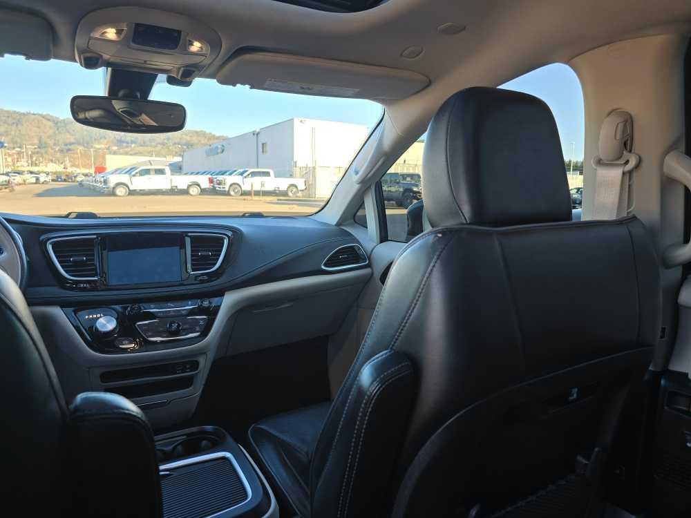 used 2020 Chrysler Pacifica car, priced at $25,495