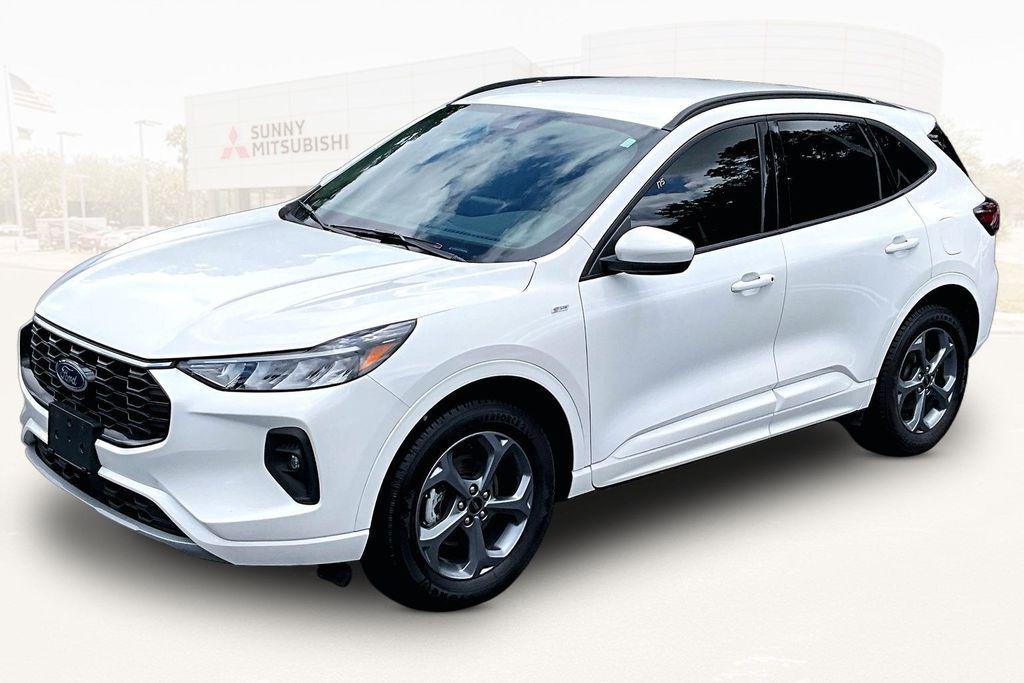used 2023 Ford Escape car, priced at $19,666