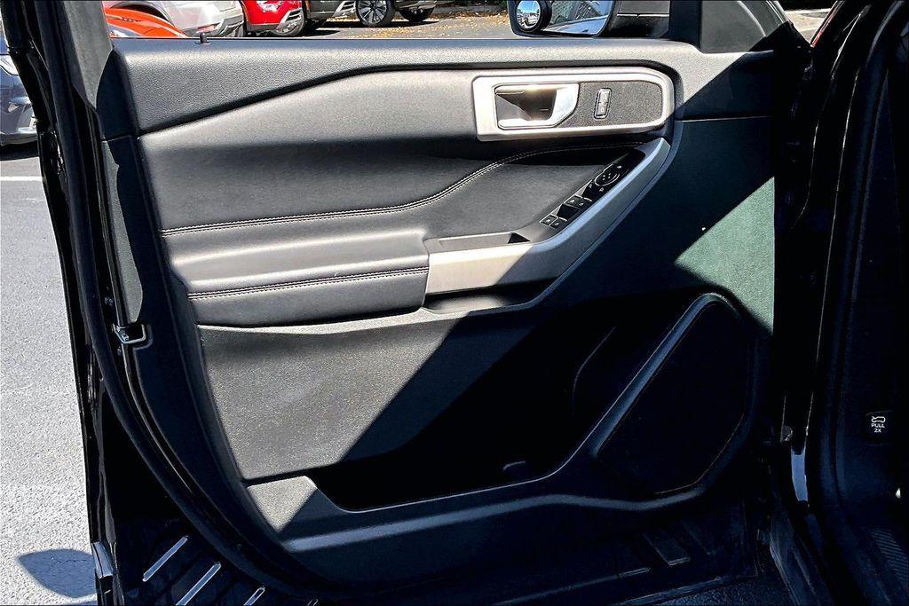 used 2023 Ford Explorer car, priced at $21,499