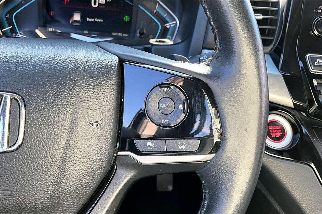 used 2024 Honda Odyssey car, priced at $33,934