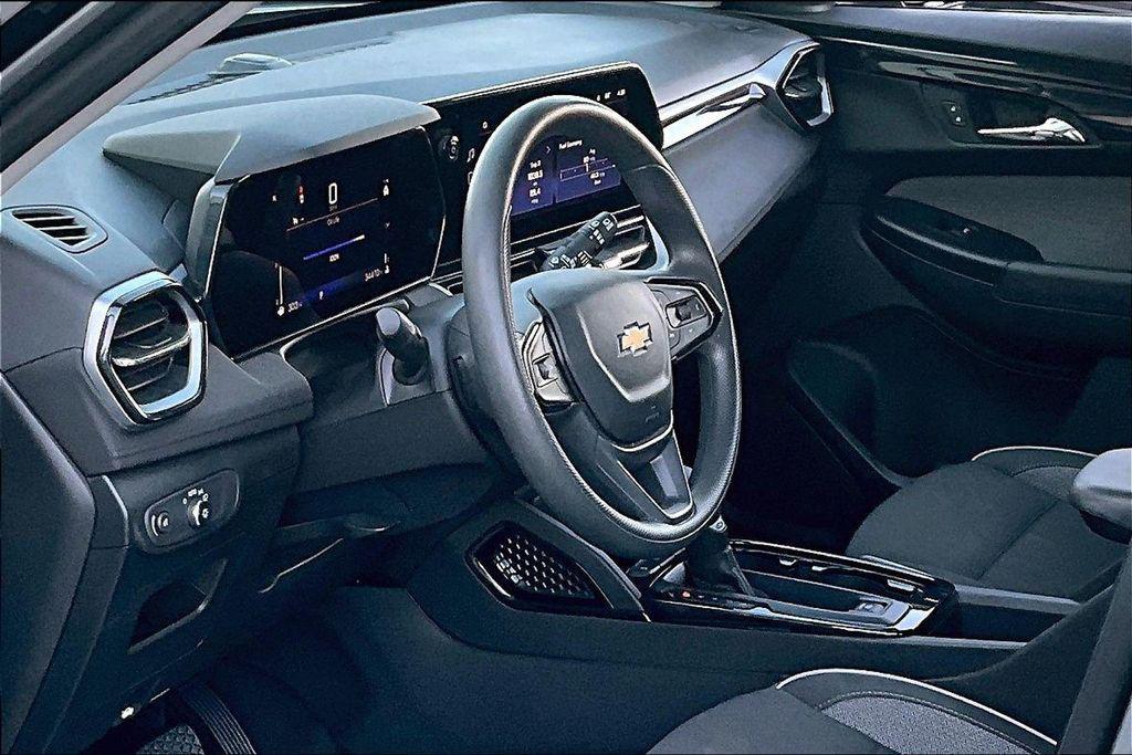 used 2024 Chevrolet TrailBlazer car, priced at $19,447