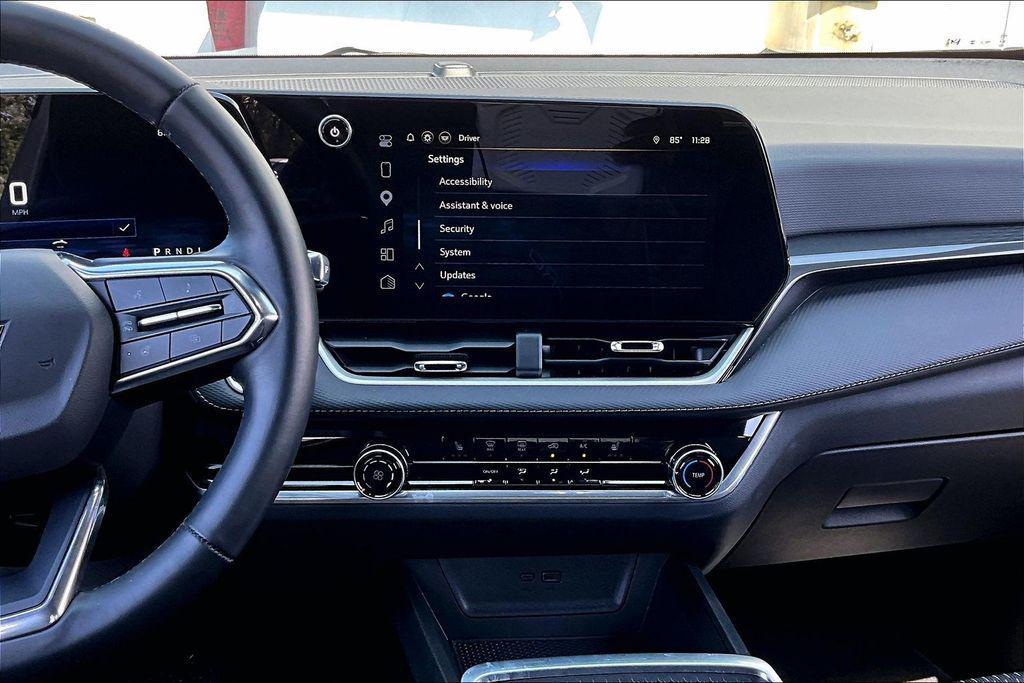 used 2025 Chevrolet Equinox car, priced at $24,785