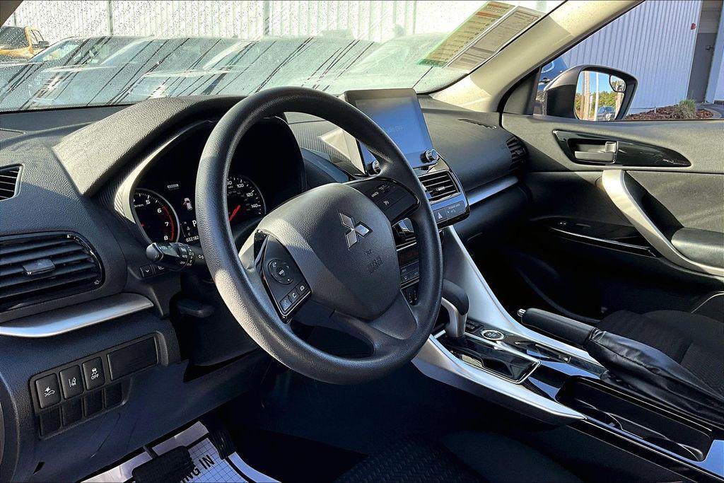 used 2024 Mitsubishi Eclipse Cross car, priced at $17,998
