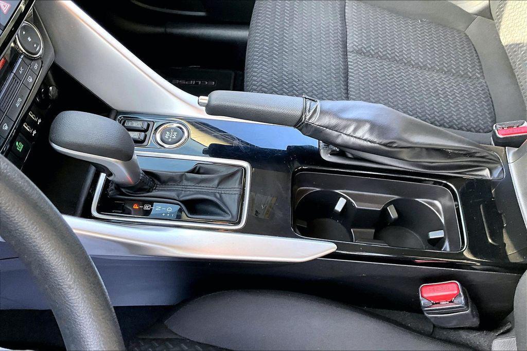 used 2024 Mitsubishi Eclipse Cross car, priced at $17,998