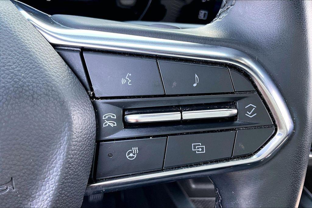 used 2025 Chevrolet Equinox car, priced at $24,533