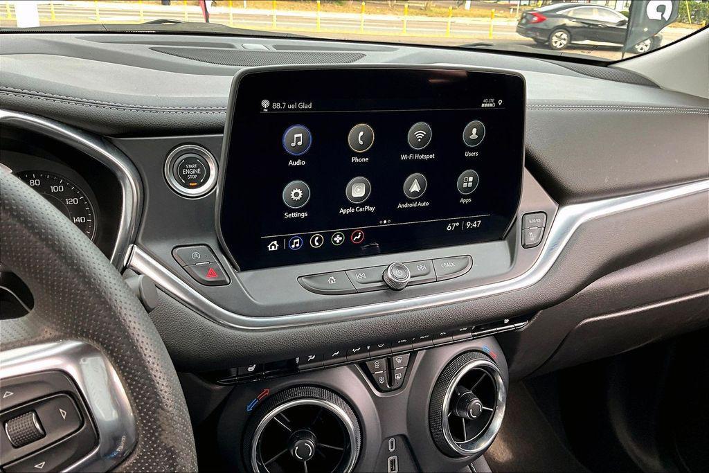 used 2025 Chevrolet Blazer car, priced at $22,994