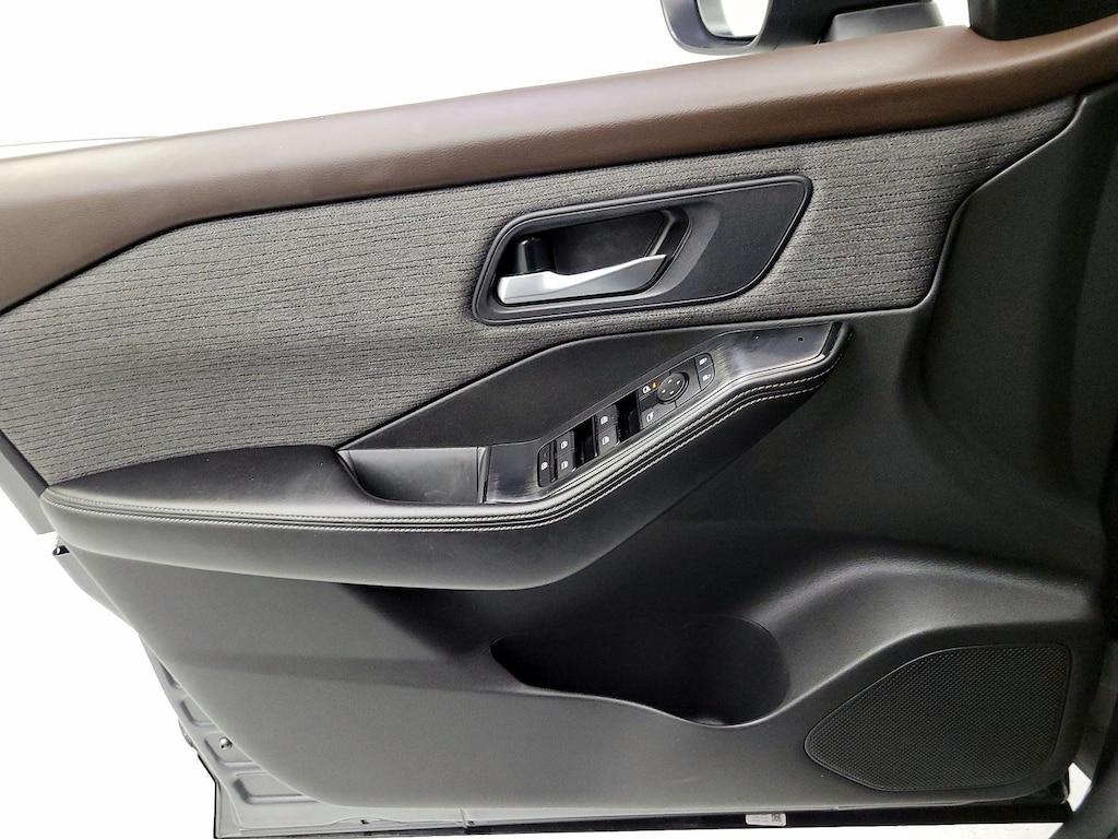 used 2023 Nissan Rogue car, priced at $21,998