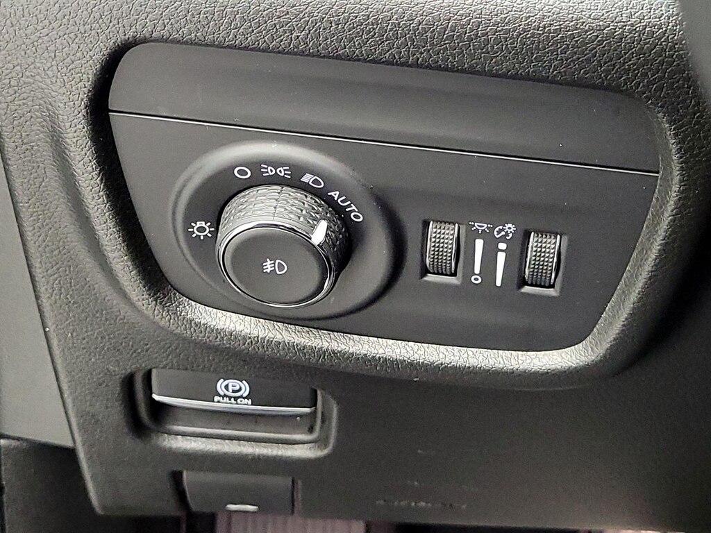 used 2023 Jeep Grand Cherokee car, priced at $31,998