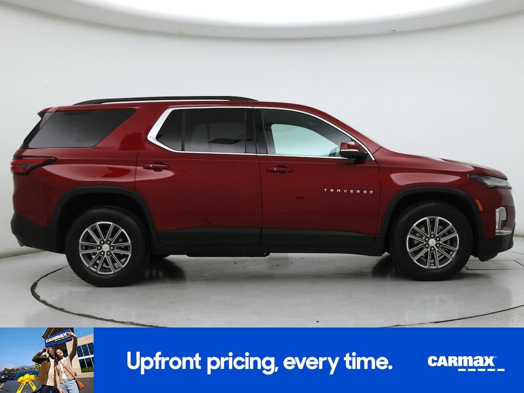 used 2023 Chevrolet Traverse car, priced at $32,998