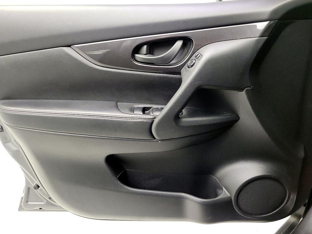 used 2020 Nissan Rogue car, priced at $21,998