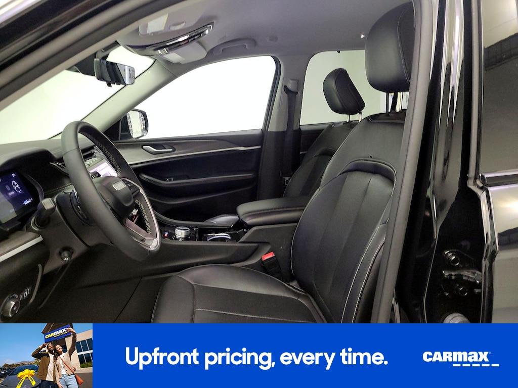 used 2023 Jeep Grand Cherokee car, priced at $29,998