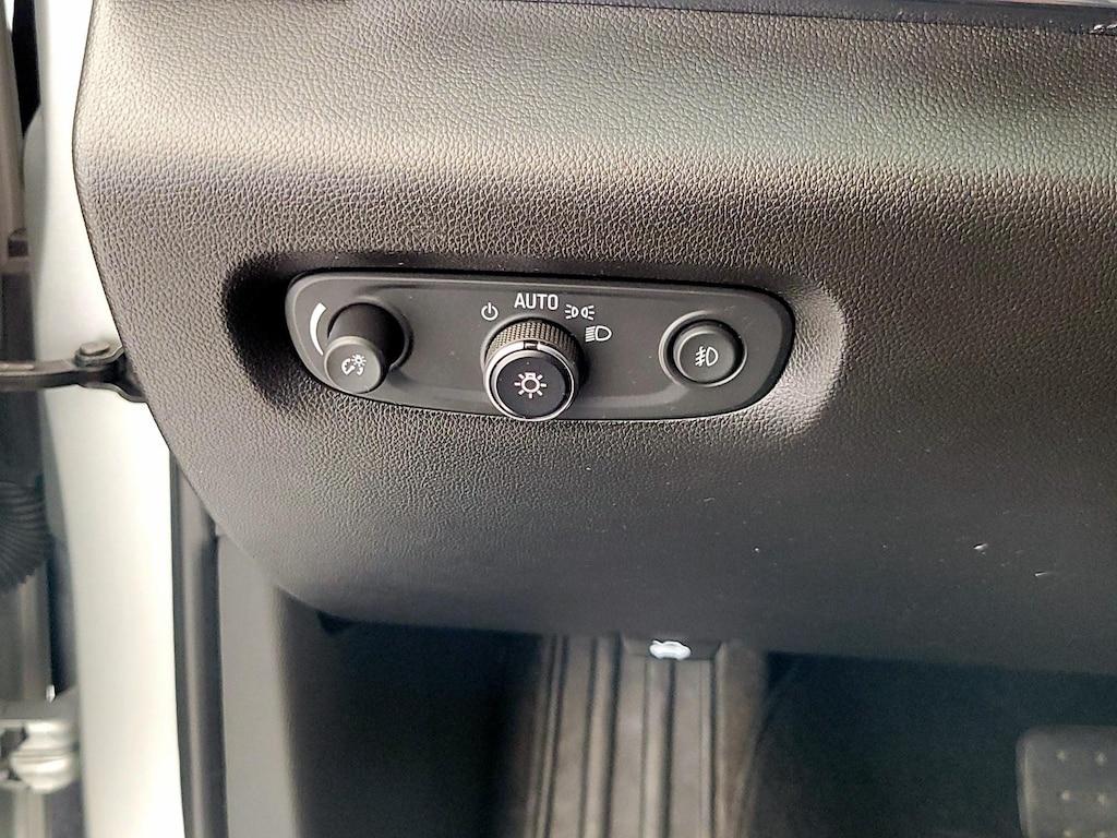 used 2020 Chevrolet Traverse car, priced at $24,998