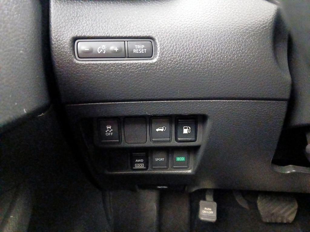 used 2018 Nissan Rogue car, priced at $17,998