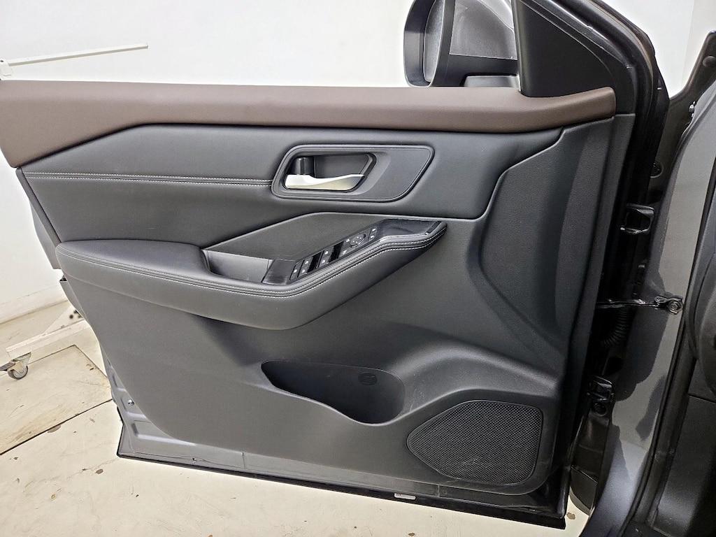 used 2023 Nissan Rogue car, priced at $22,998