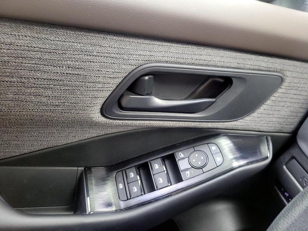 used 2023 Nissan Rogue car, priced at $21,998